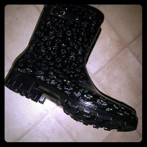 Rain boots